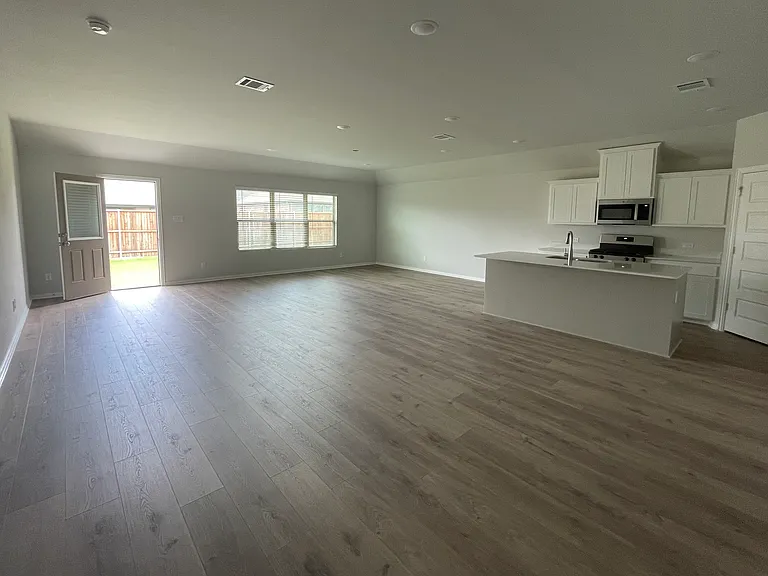 612 Tinsley Meadows Dr — Photo 5