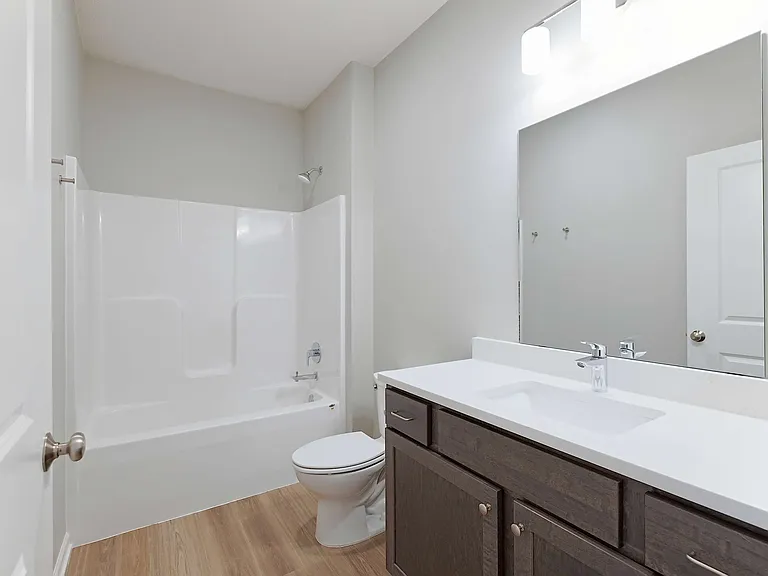 Trailview Apartments at Pioneers Park — Photo 54