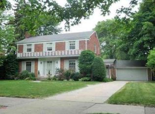 773 Pemberton Rd, Grosse Pointe Park, MI 48230