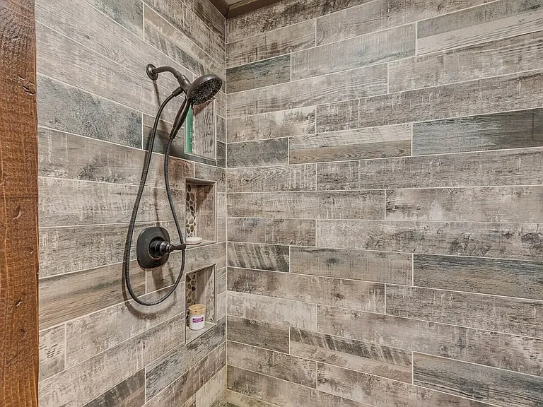 3141 N Riley Creek Rd — Photo 27