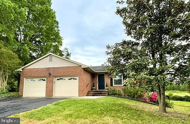 1st image of 6028 Saint Pauls Rd