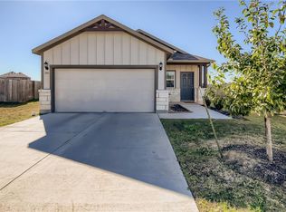 288 Eves Necklace Dr, Buda, TX 78610