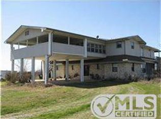 897 Fm 2737, Lone Oak, TX 75453