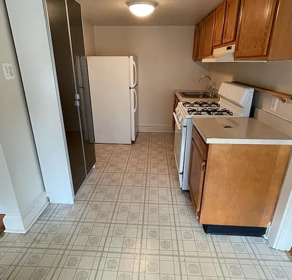 826 Pine St #4C — Photo 4