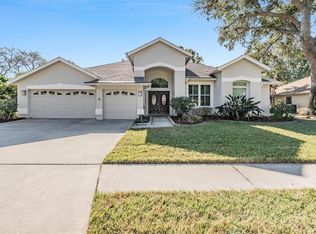 2204 Eagle Bluff Dr, Valrico, FL 33596