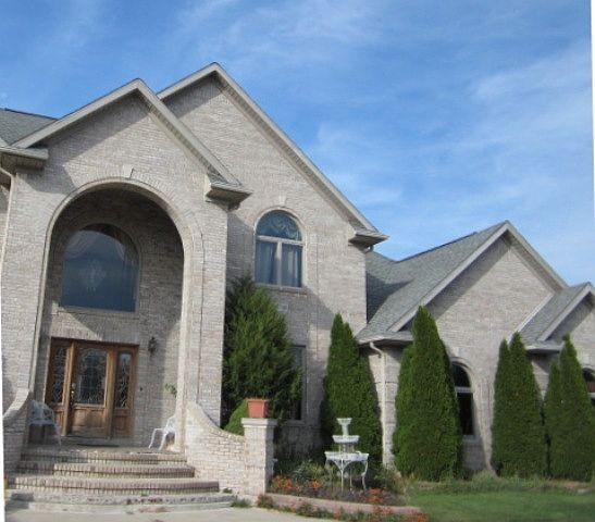 2nd image of 36740 Elizabeth Ln