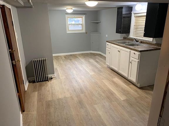 4th image of 2235 N Harlem Ave