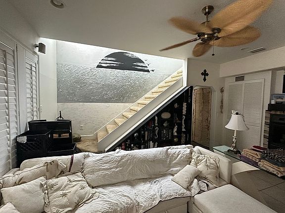 4th image of 24701 Pelican Pl
