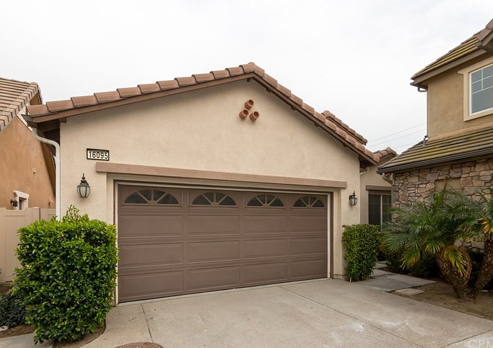 1st image of 16095 Moonflower Ave