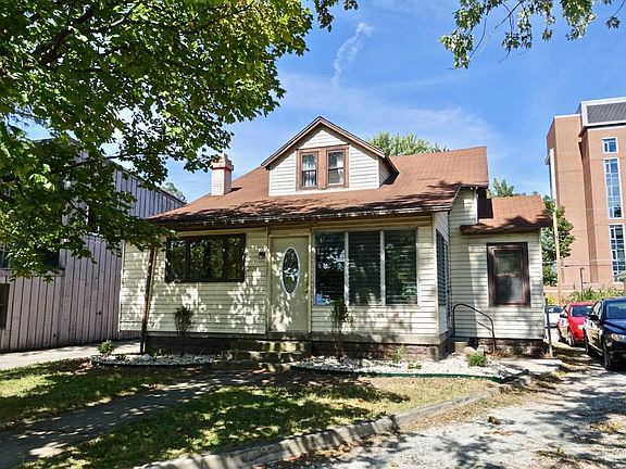 2nd image of 2116 & 2118 W Euclid Ave