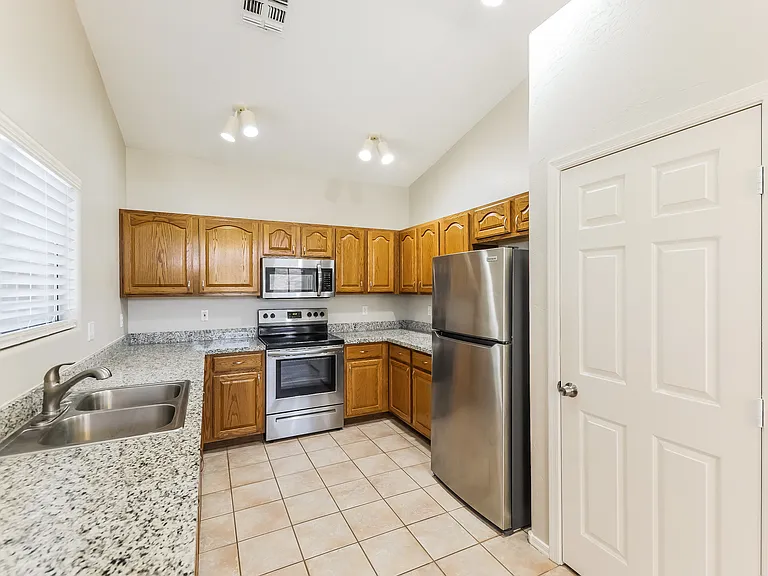 14535 N 87th Dr — Photo 5