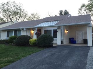 18412 Queen Elizabeth Dr, Olney, MD 20832
