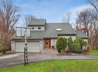 252 Shear Hill Rd, Mahopac, NY 10541