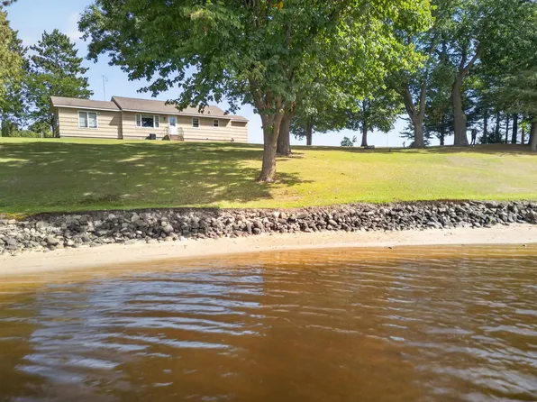 2513 E Grenquist Lake Ln, Cumberland, WI 54829