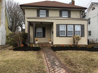123 Leverich St, Hempstead, NY 11550