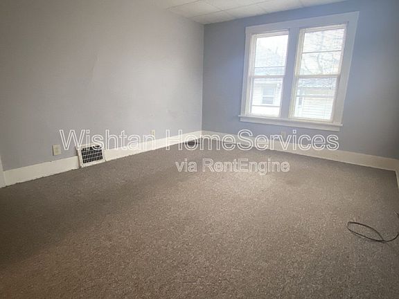 2nd image of 209 Chandler Blvd #C