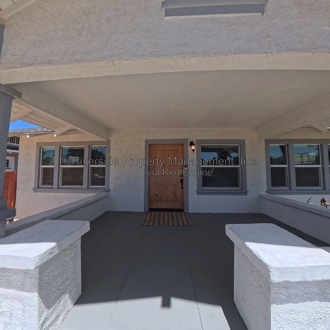 3 bed, 1.0 bath, 1156 sqft, $2,995 — Photo 4