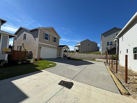 3rd image of 8527 46th Dr NE