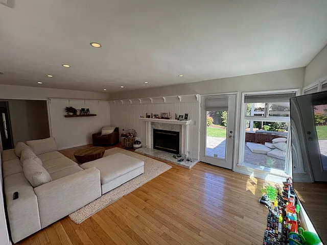 5356 Yolanda Ave — Photo 8