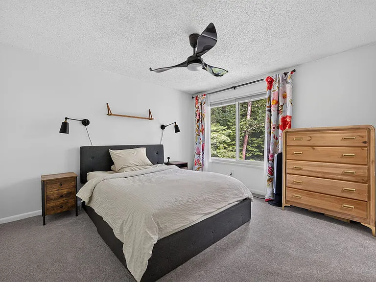 2190 Cartwright Pl — Photo 29