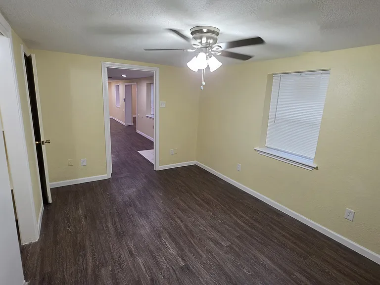 400 Sheriff Ave — Photo 9