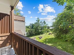 107 Mountainside Dr #F202, Stowe, VT 05672