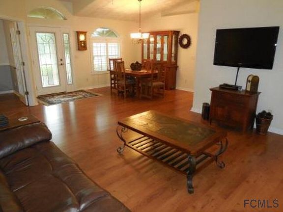 3rd image of 145 Palm Cir