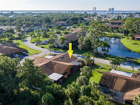 3rd image of 5701 Foxlake Dr #2