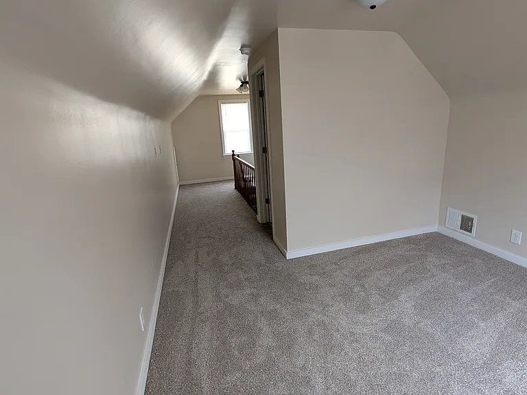 807 Thurman St — Photo 18