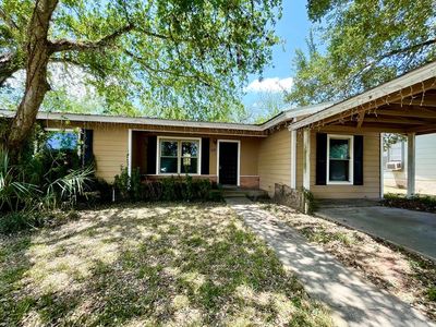 110 E Roberts St, Beeville, TX, 78102