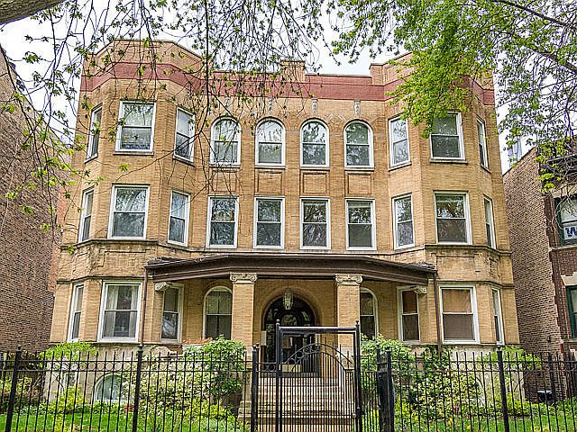 1st image of 4726 N Kenmore Ave APT 2N