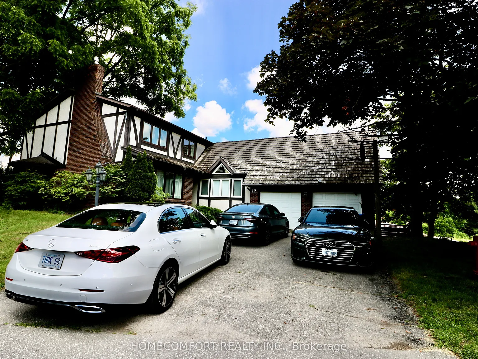 6 bed, $4,580 — Photo 1