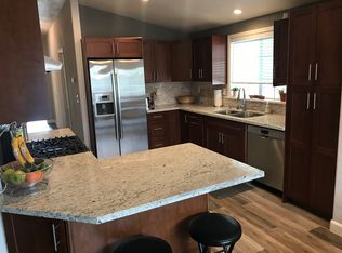 33 Yosemite Rd, San Rafael, CA 94903