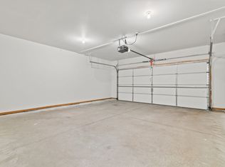 2770 W Freeland Rd APT 33, Saginaw, MI 48604