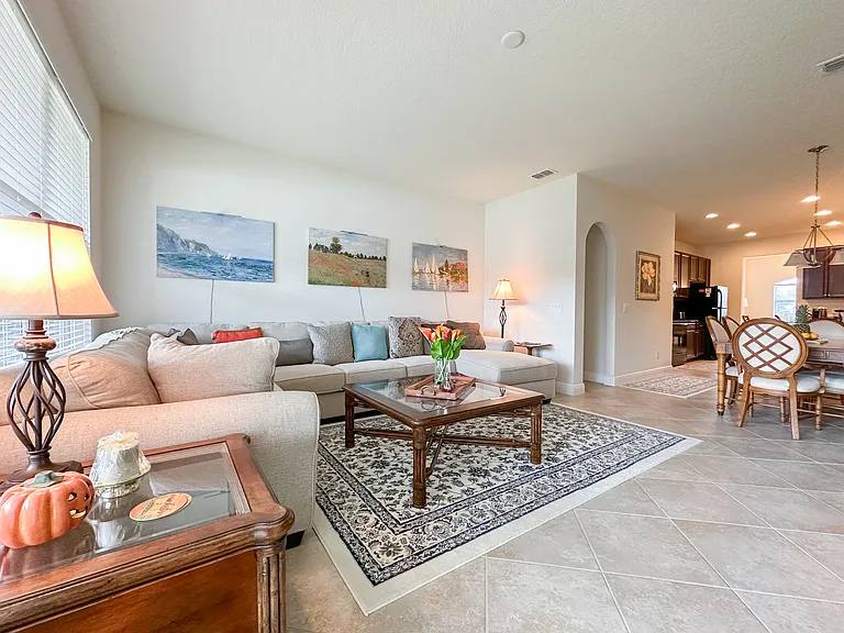 720 Parkmont Pl — Photo 17