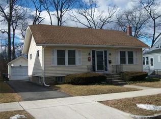 140 Eddywood St, Springfield, MA 01118