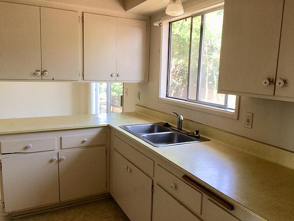 2nd image of 8597 Fairford St