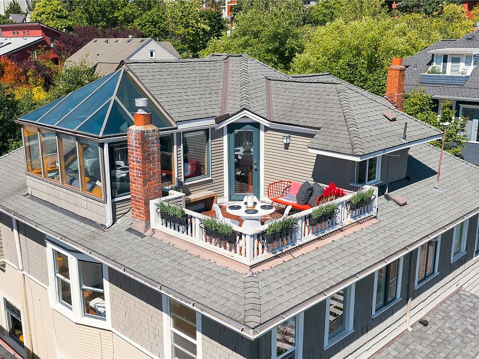 1st image of 1415 E Spring Street