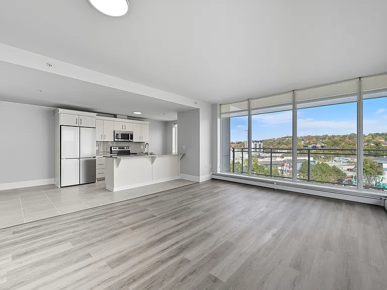 15 Kings Wharf Pl #602 — Photo 13