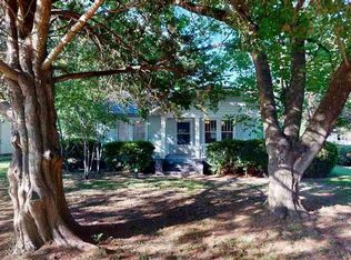 207 S Warley St, Darlington, SC 29532