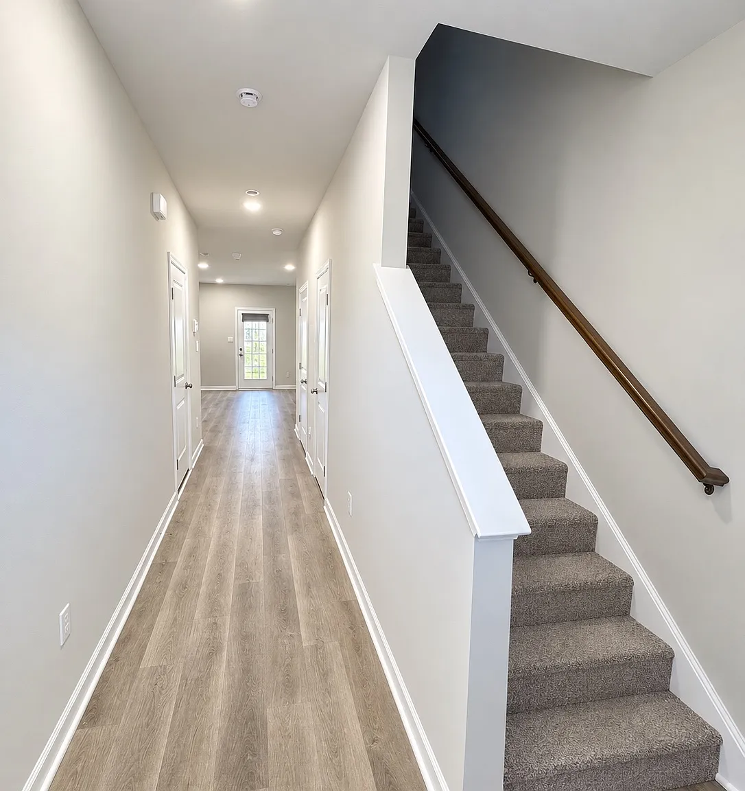 3 bed, 1500 sqft, $3,000 — Photo 3