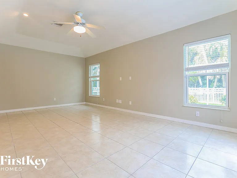 1200 Wise Dr — Photo 7