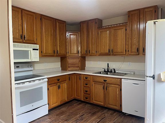 4th image of 1418 Criterion Ave
