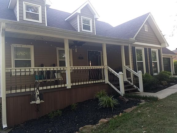 2nd image of 1417 Skyview Dr SE