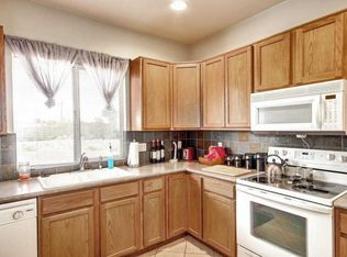 98 N Rayburn Pl, Tucson, AZ 85710