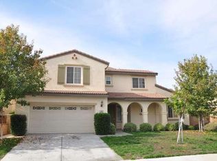 7591 Rose Marie Ln, Corona, CA 92880