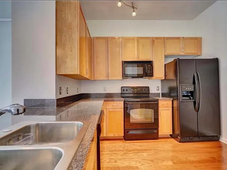 1400 Granby St #THE ROW AT GHENT — Photo 10