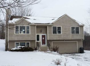 528 Long Hill Rd, Middletown, CT 06457