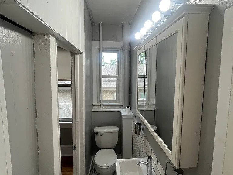 1435 Marshall St NE #3 — Photo 14