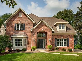 792 Lenox Rd, Glen ellyn, IL 60137